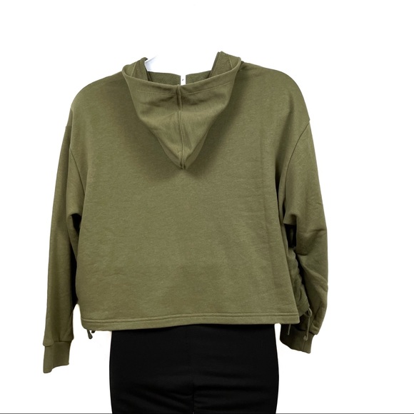 NWT Puma hooded sweatshirt - Picture 3 of 9